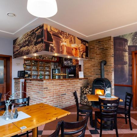 Hotel U Berounky Srbsko Buitenkant foto