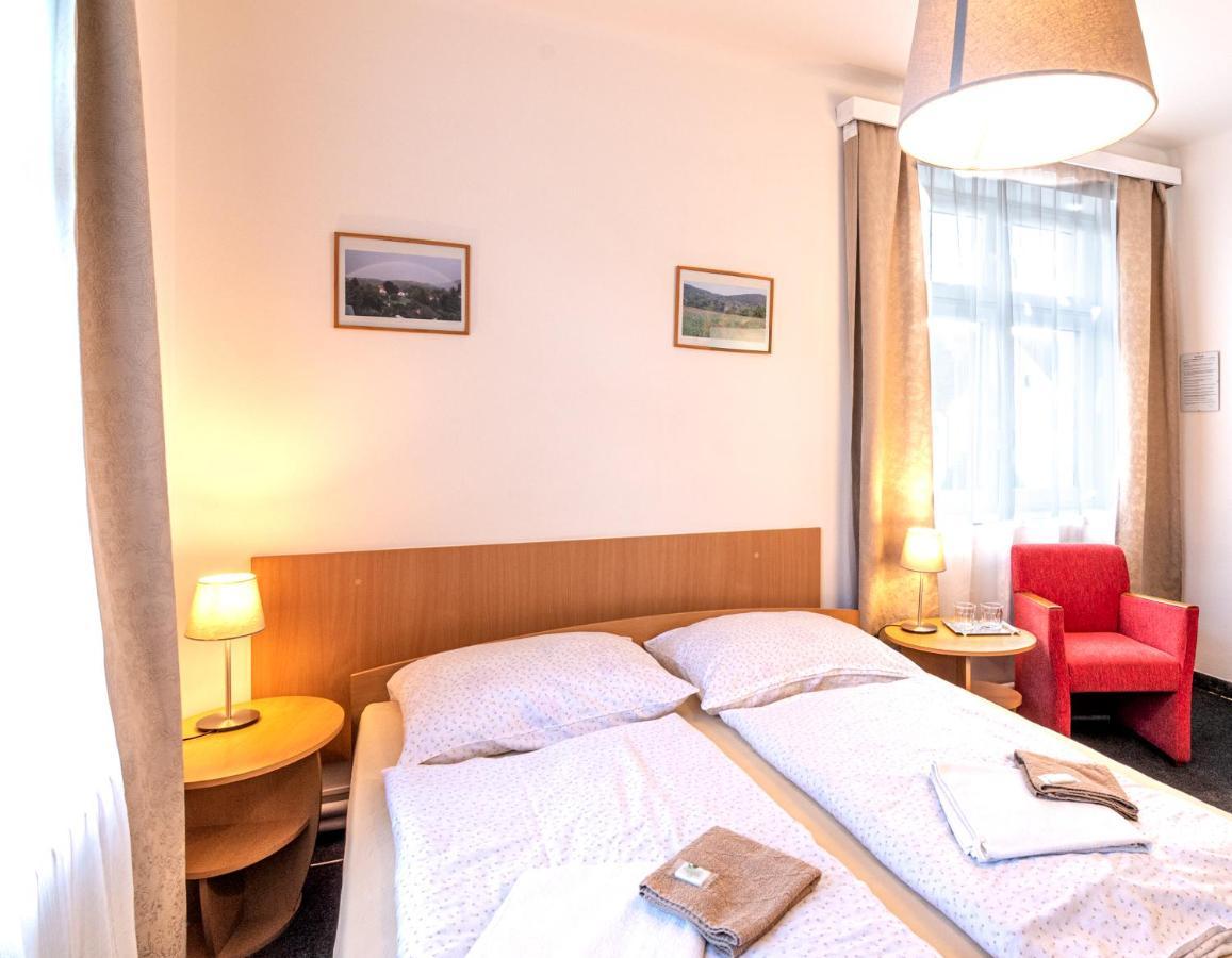Hotel U Berounky Srbsko Buitenkant foto