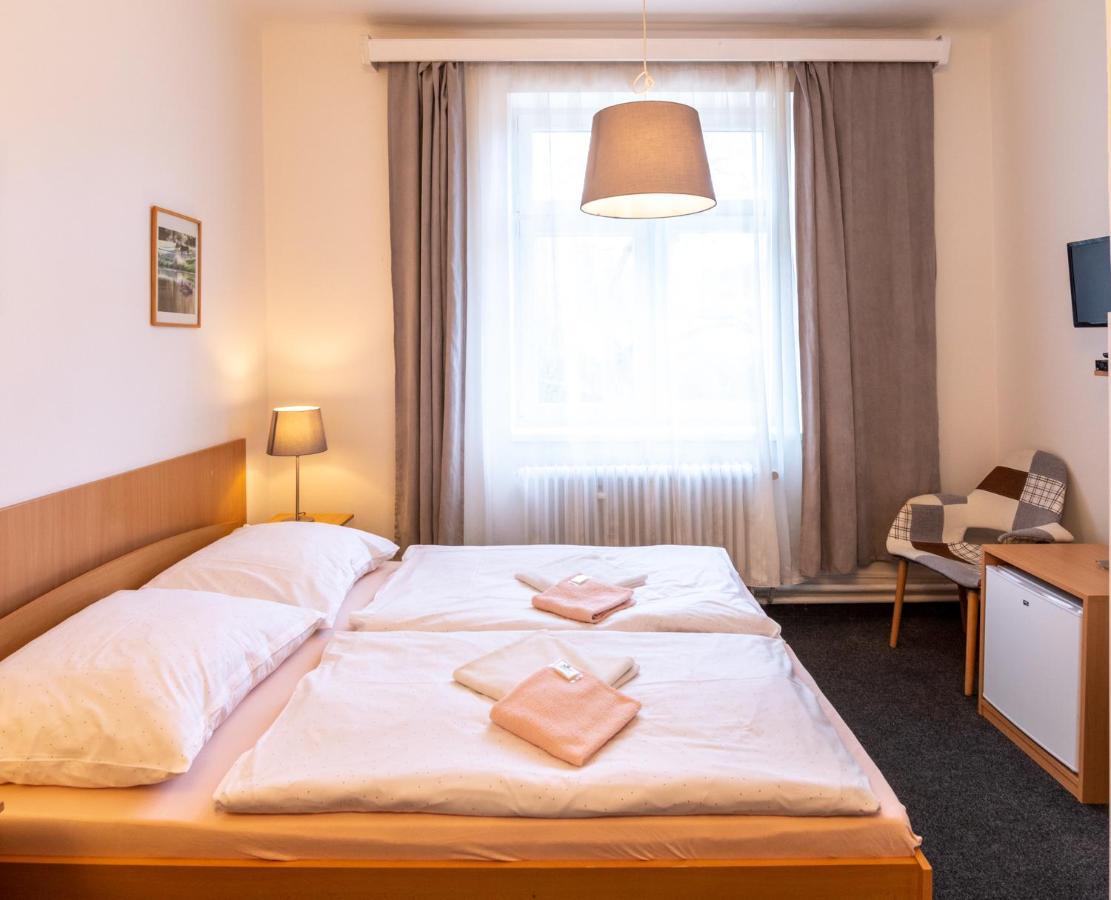 Hotel U Berounky Srbsko Buitenkant foto
