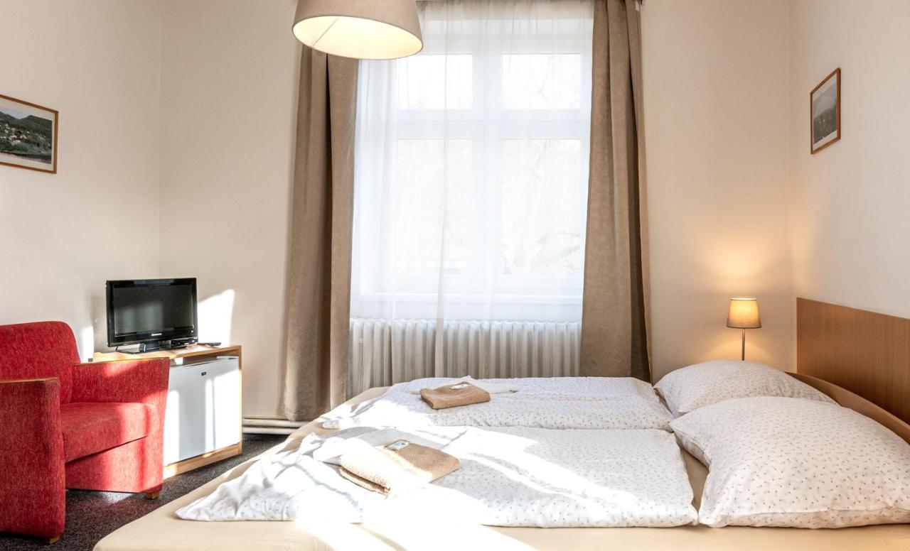 Hotel U Berounky Srbsko Buitenkant foto