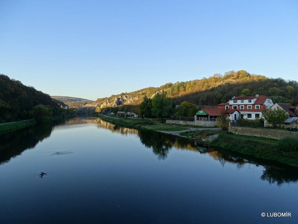 Hotel U Berounky Srbsko Buitenkant foto